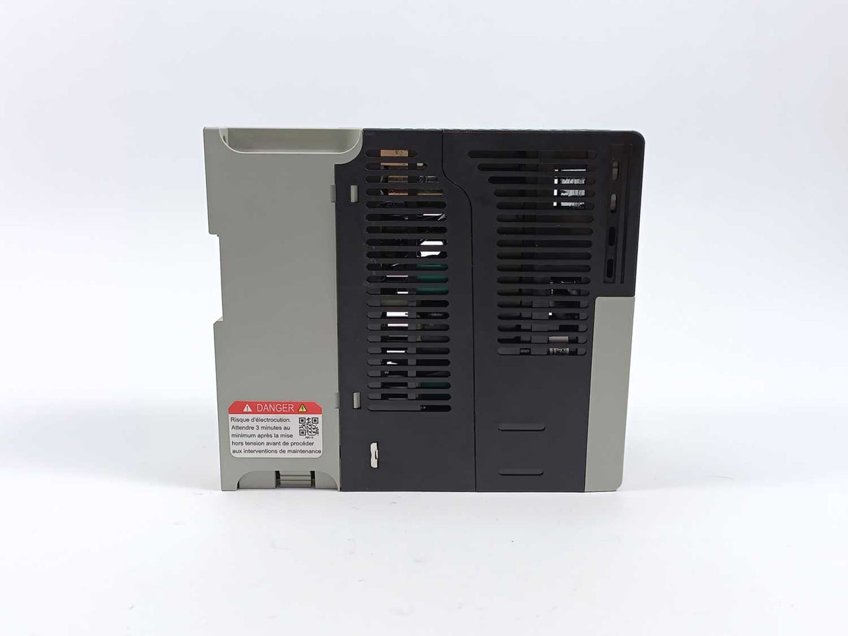 AB 25A-A4P8N114 PowerFlex Ser. B, Variable Frequency Drive 0.75kW / 1.0HP