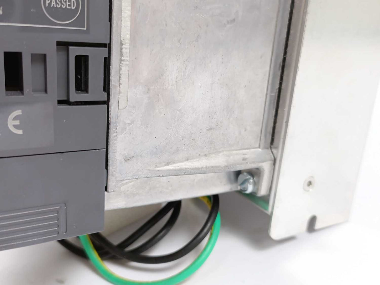 Mitsubishi FR-D740-022-EC FR-D700 Compact Inverter w/ FFR-CSH-036-8A-RF1