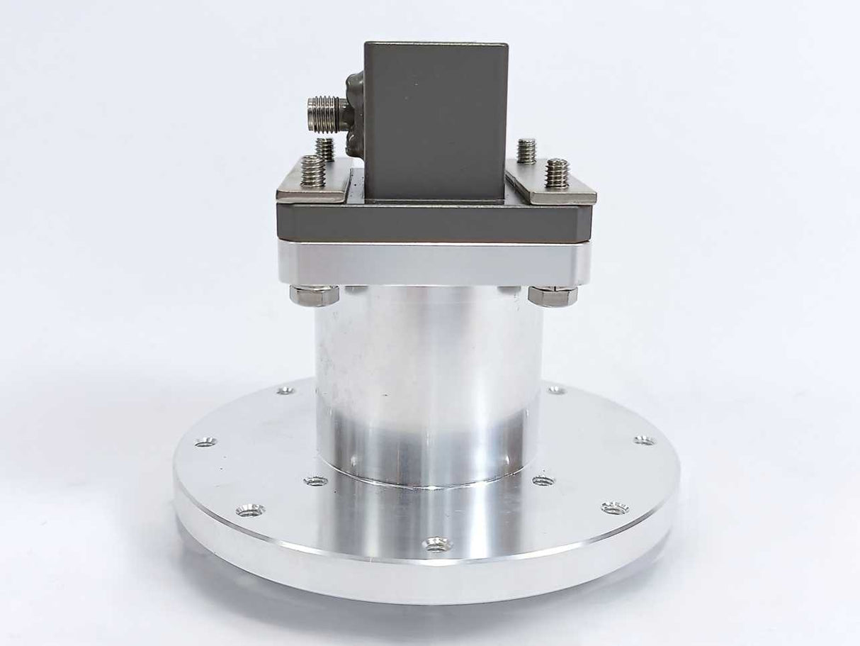 ATM 112-251B-6 Coaxial Right Angle Adapter. Freq: 7.05-10.0Ghz