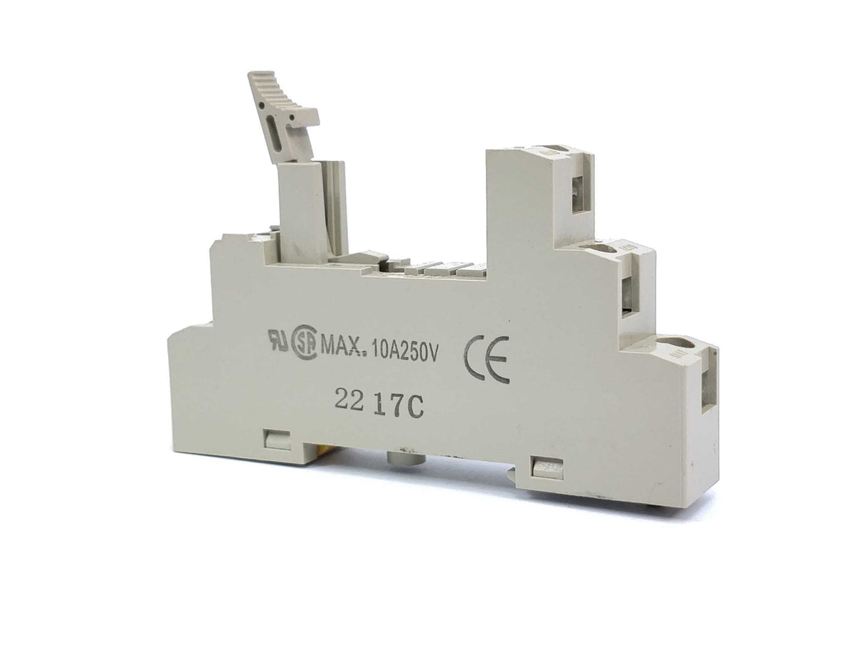 OMRON G2R-1-SN(S) Relay, plug-in, 5-pin, 24VDC, 10 A + P2RF-05-E