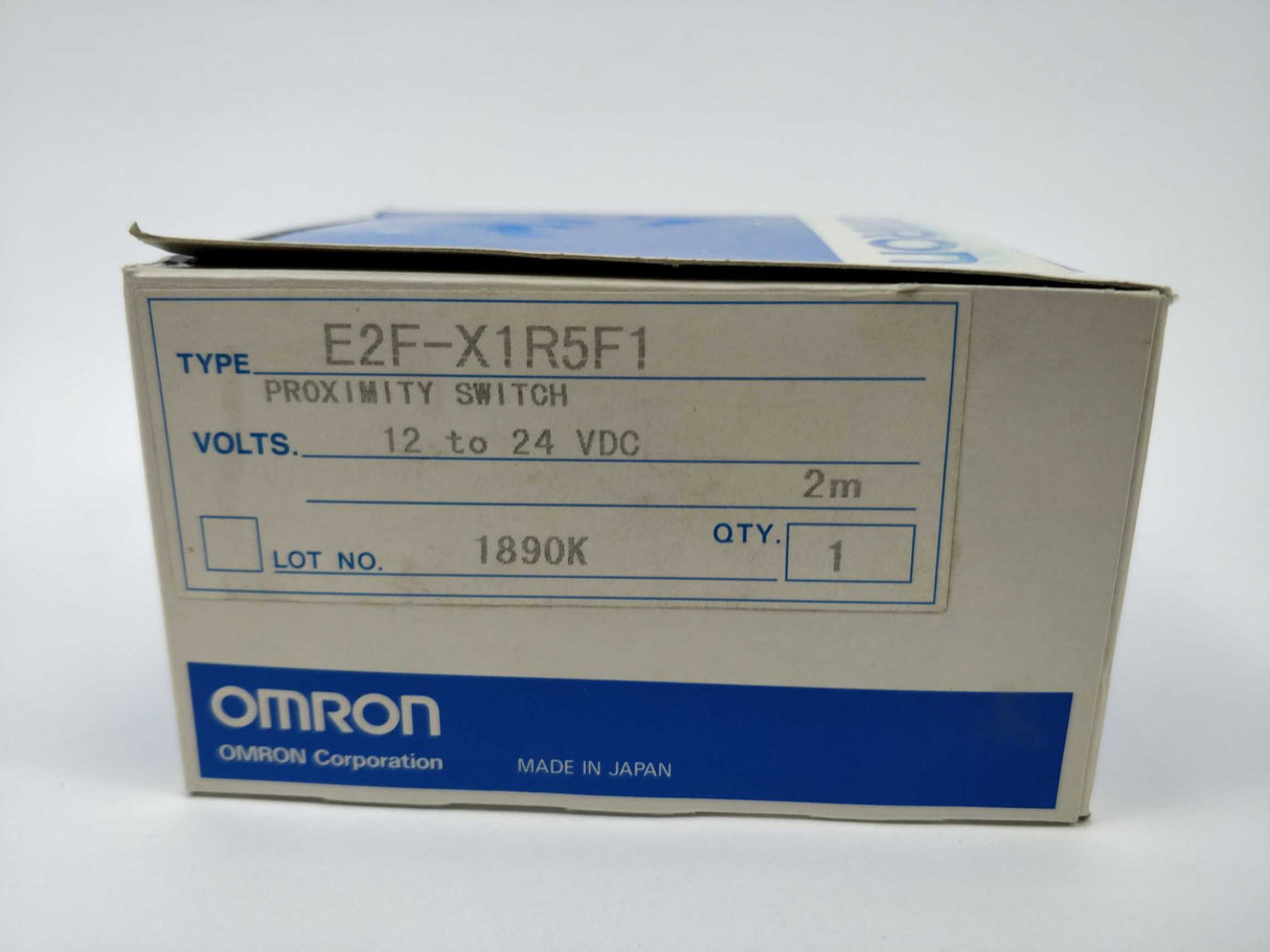 OMRON E2F-X1R5F1 Proximity Switch