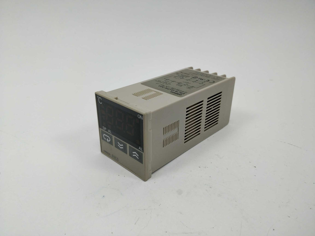 OMRON E5CS-Q1PX-523 Temperature Controller