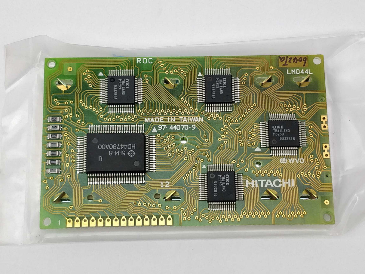 HITACHI LM044L LCD Alphanumeric Display 20 x 4