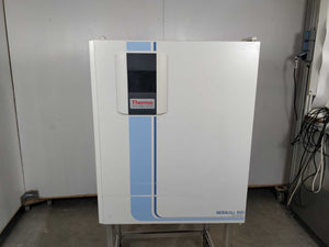 Thermo Scientific 51026281 HERAcell 150i CO2 incubator