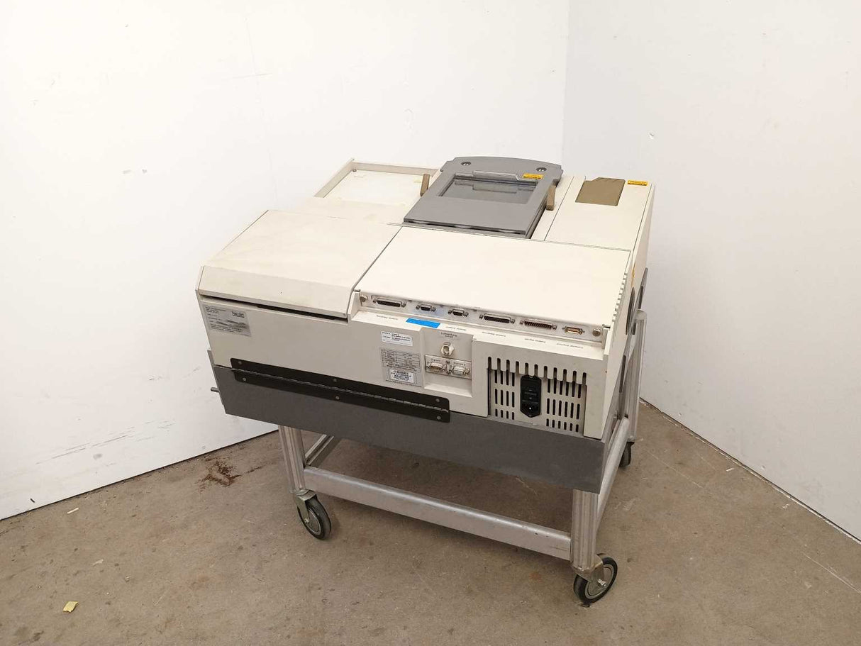 Nicolet MAGNA 560 IR Spectrometer