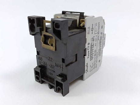 Danfoss 037H0022 Contactor CI 9 w/ 4 Main Contacts 220V coil
