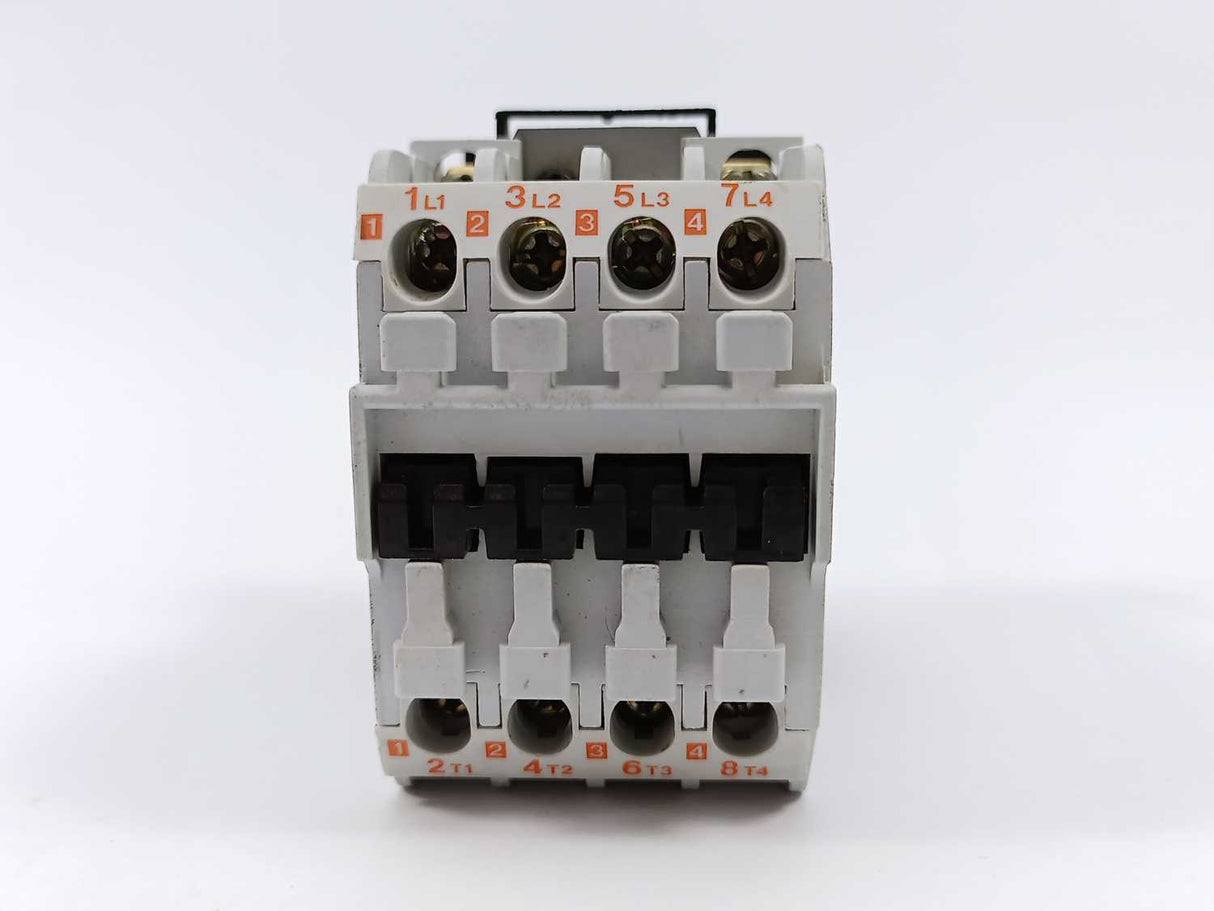 Danfoss 037H0022 Contactor CI 9 w/ 4 Main Contacts 220V coil