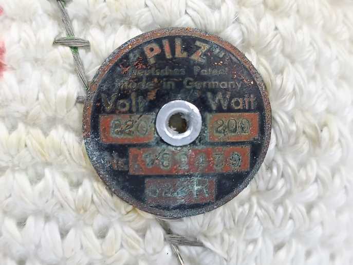 Pilz 622R Lab Heating Mantle 200W Ø85mm