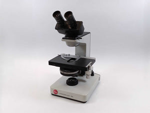 Leitz 020-435.025 Laborlux 12 Microscope, No optics w/ Periplan 10x/18