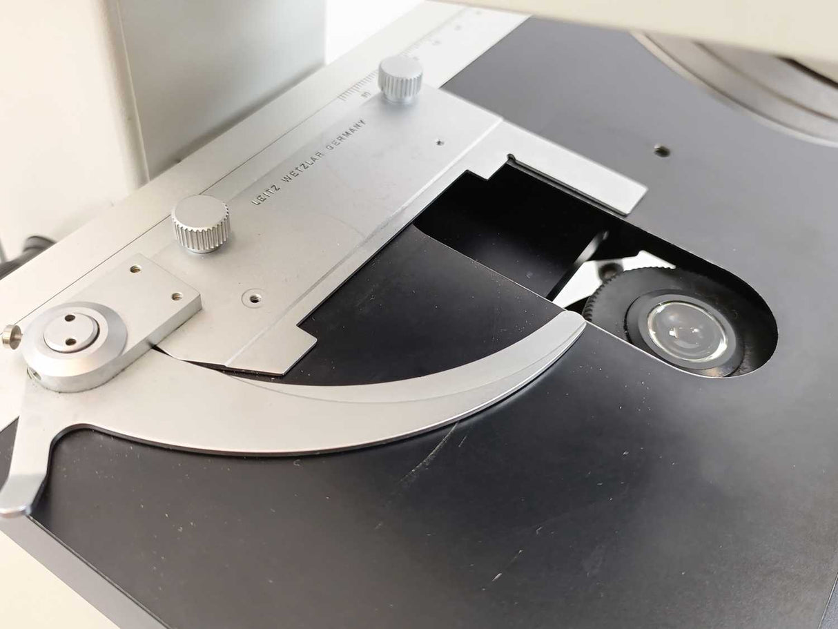Leitz 020-435.025 Laborlux 12 Microscope, No optics w/ Periplan 10x/18