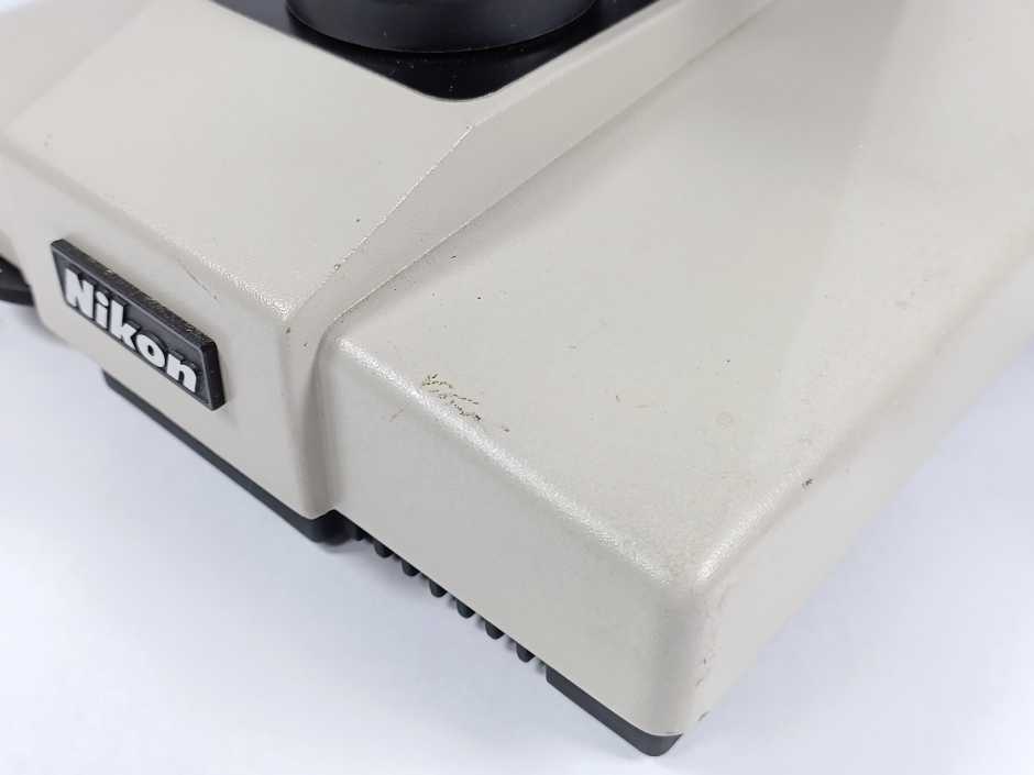 Nikon Labophot Research Microscope w/ 2pcs CFW10x Ocular