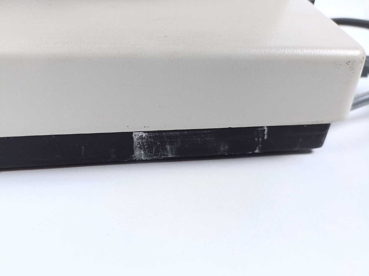 Nikon Labophot Research Microscope w/ 2pcs CFW10x Ocular