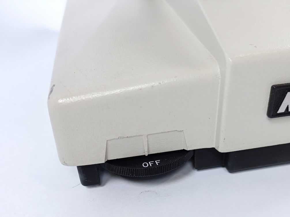 Nikon Labophot Research Microscope w/ 2pcs CFW10x Ocular