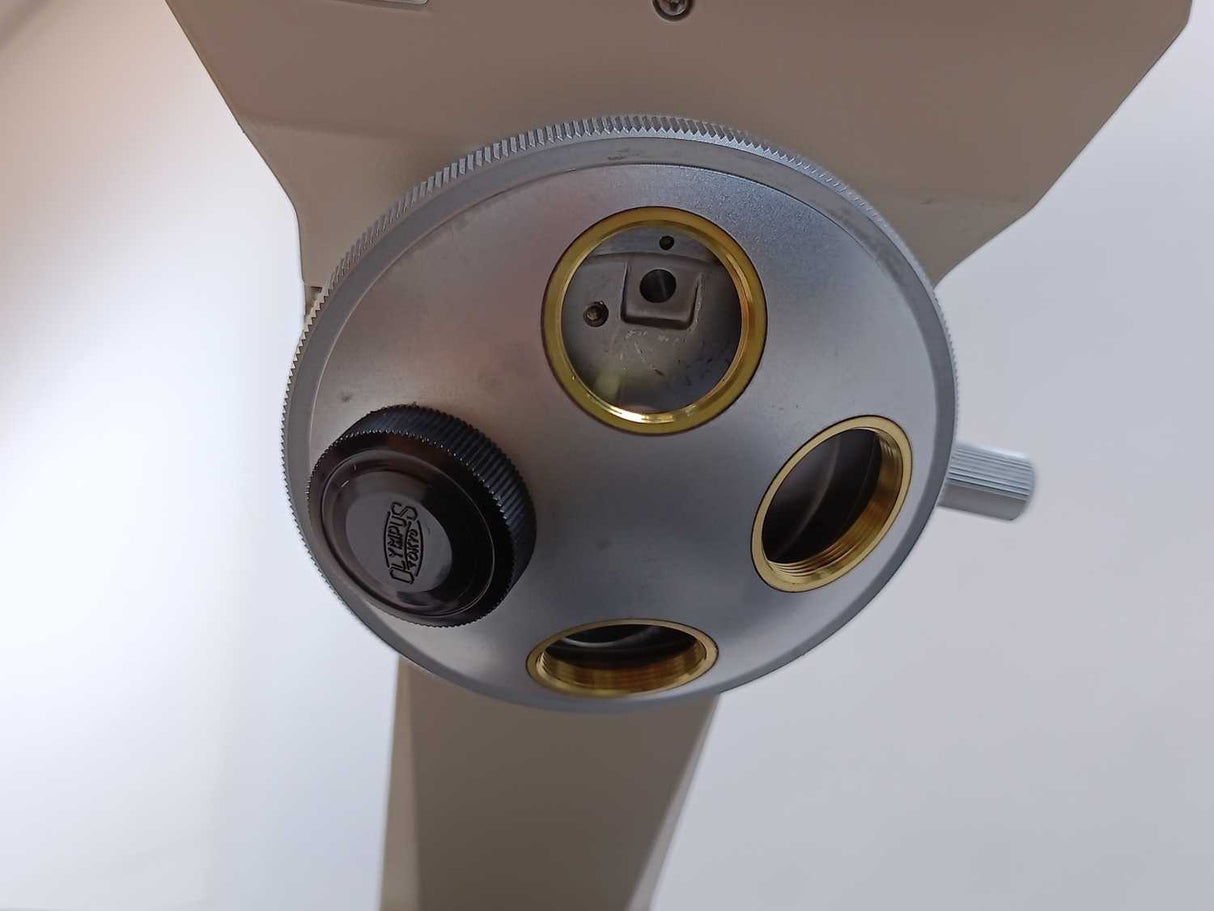 Olympus CHS CH-2 Biological Microscope w/ CWHK10x-T/18L NCWHK 10X/18L