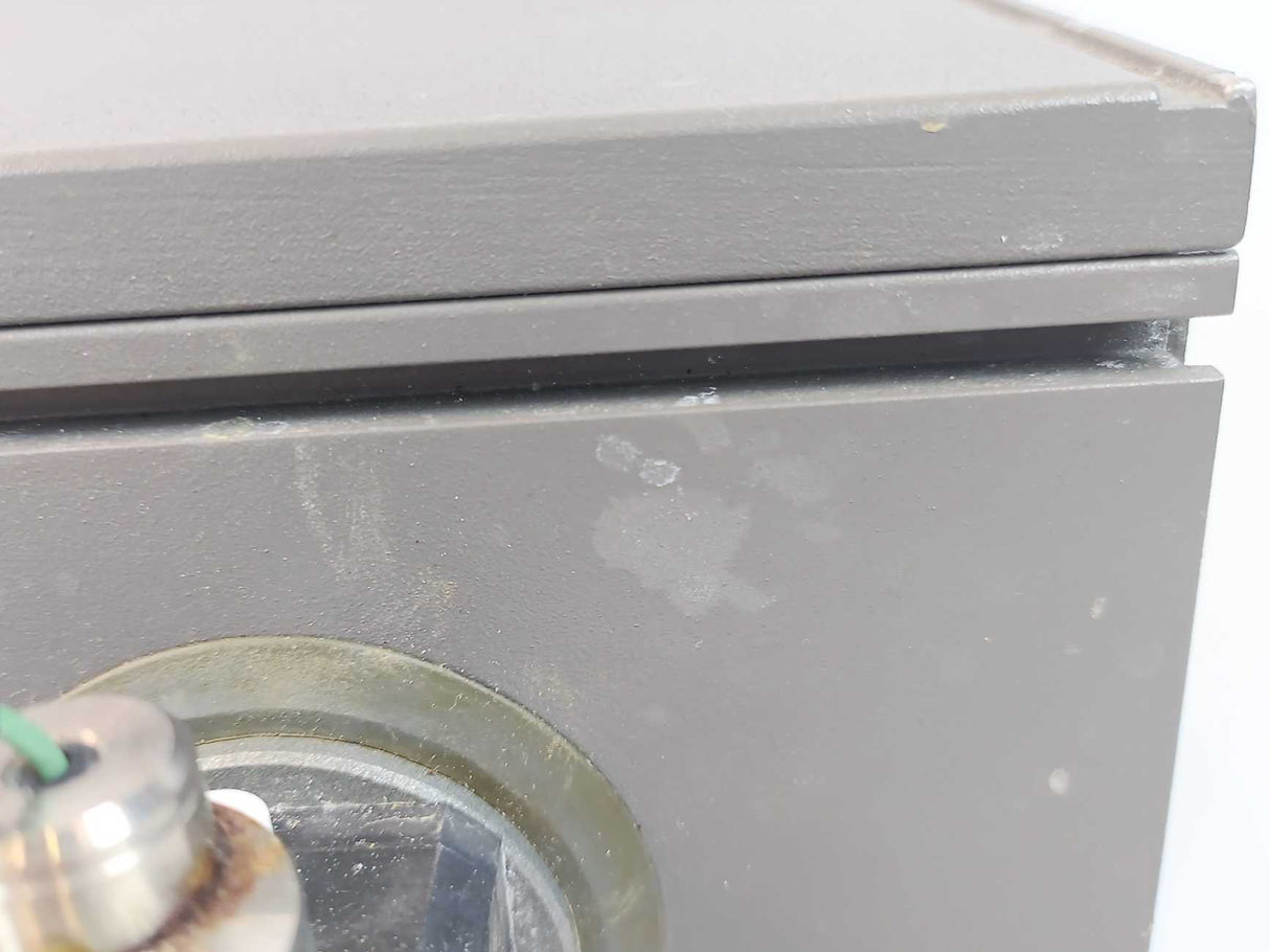 Pharmacia Biotech P-900 Pump Liquid Chromatography