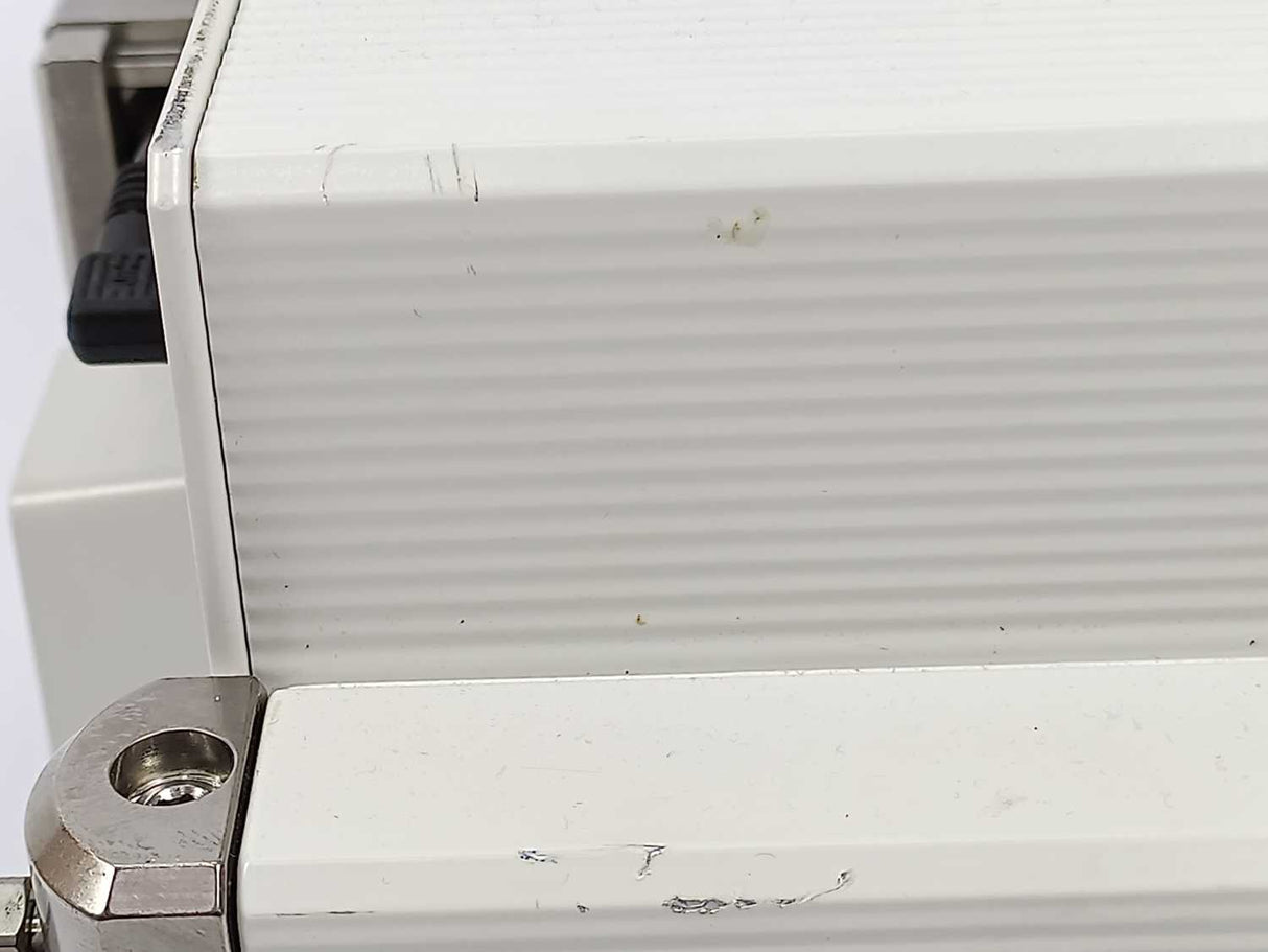 Flux Instruments Rheos 2200 2000 Quartenary Pump