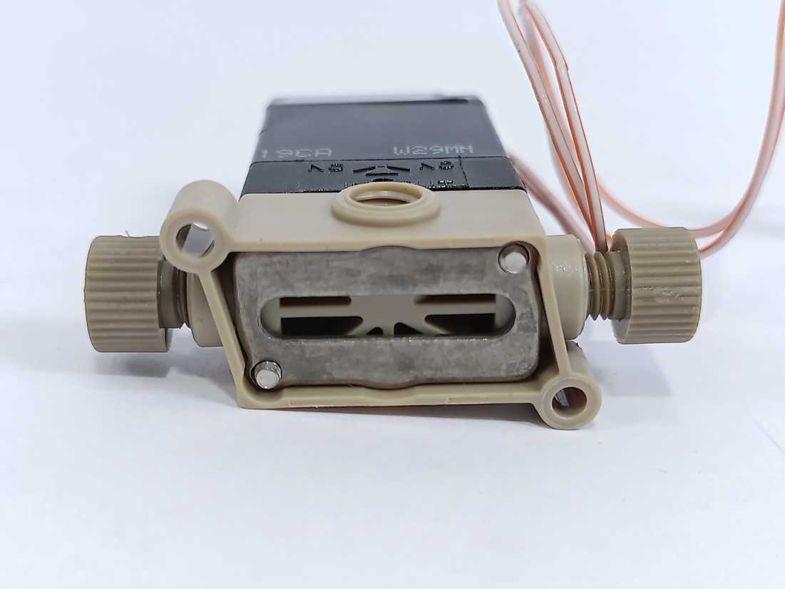 Burkert 98129277 UC1MT Rocker Solenoid Valve