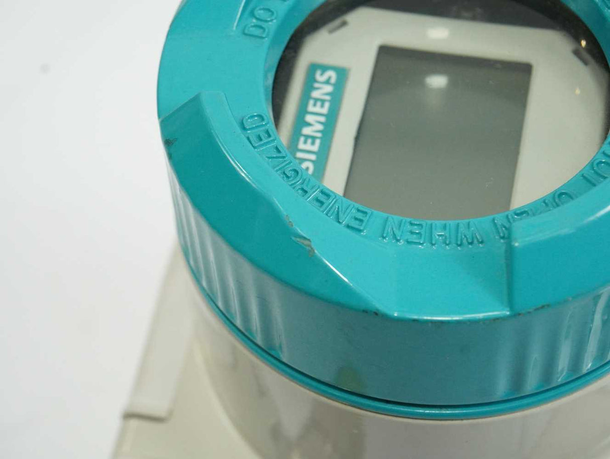 Siemens 7MF4033-1CA00-1AF6-Z SITRANS P Transmitter for Pressure