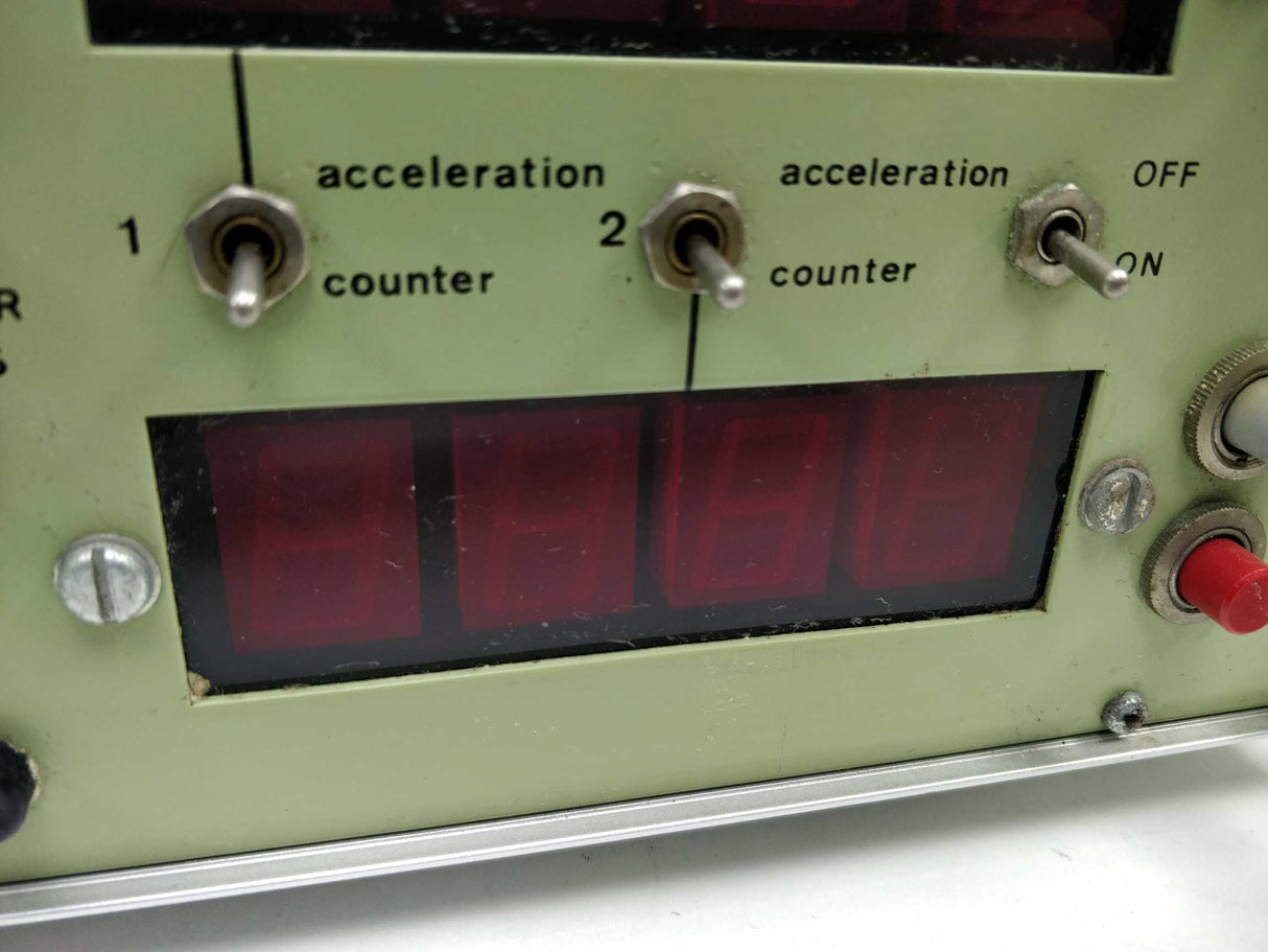 Elcanic Type 800 Universalcounter