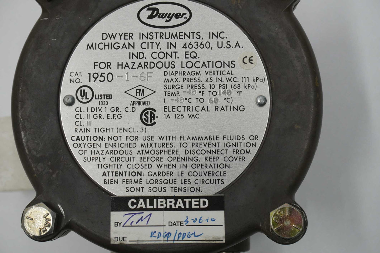 Dwyer 1950-1-6F Series 1950 Differential Pressure Switch 1950-1-6F