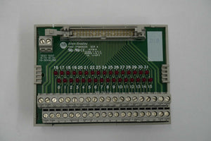 AB 1492-IFM40D24 1492-IFM40D24 Interface Module 40-Point Digital Series A