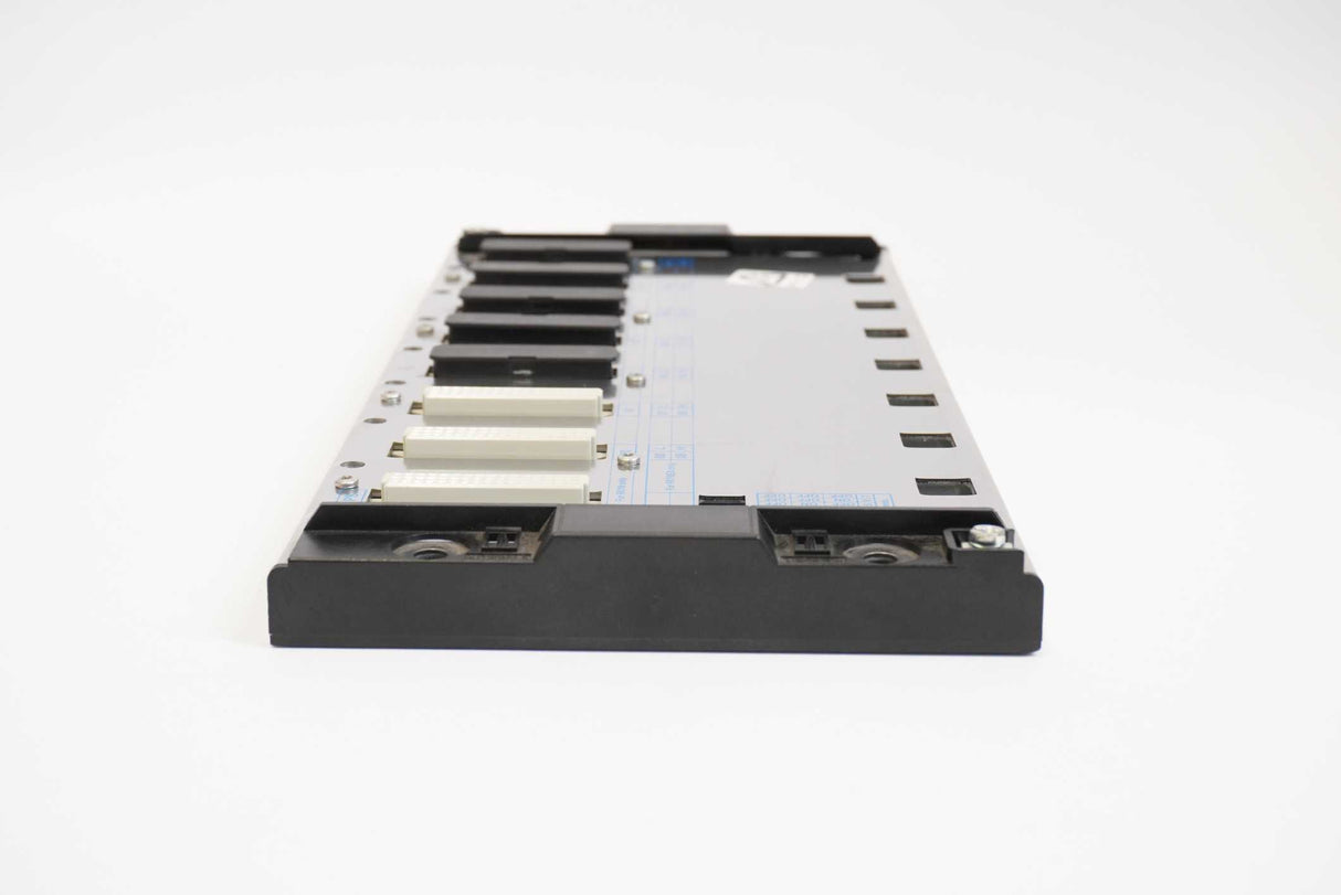 Schneider Electric TSXRKY8 8-slot Non-Extendable Backplane / Chassis