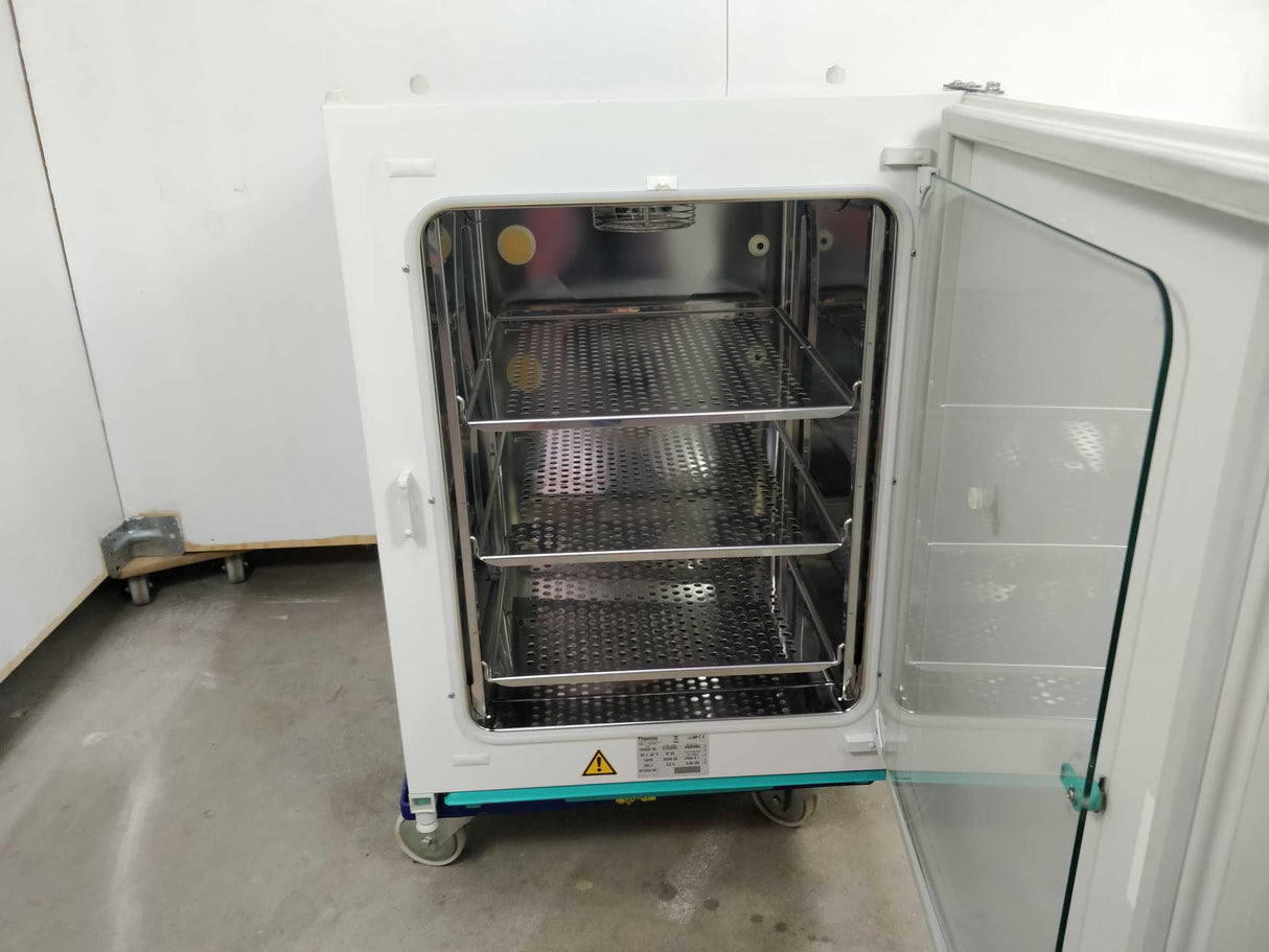 Heraeus 51022391 HERAcell 150 CO2 incubator 0,58kW