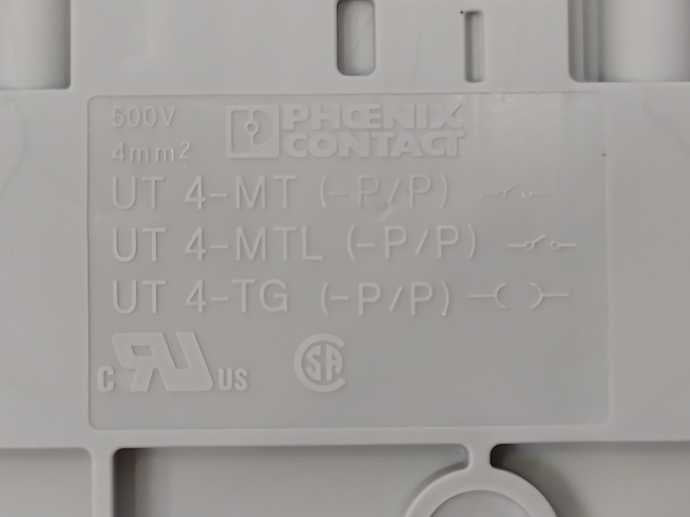 Phoenix Contact 3046139 UT 4-MT - Knife-disconnect terminal block, 50 Pcs.