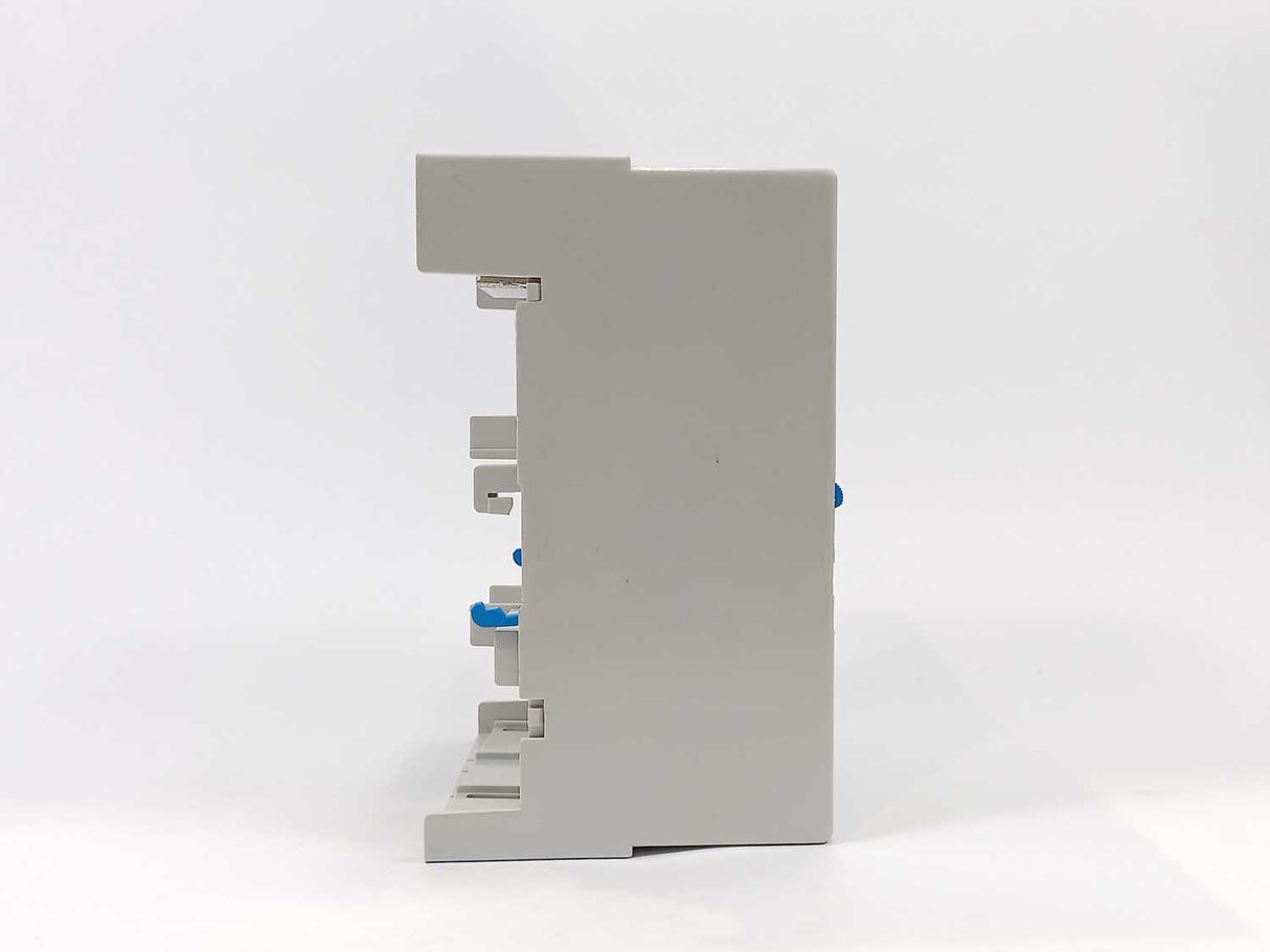 Siemens 5SH3535 Connecting terminal plate 8US with cover