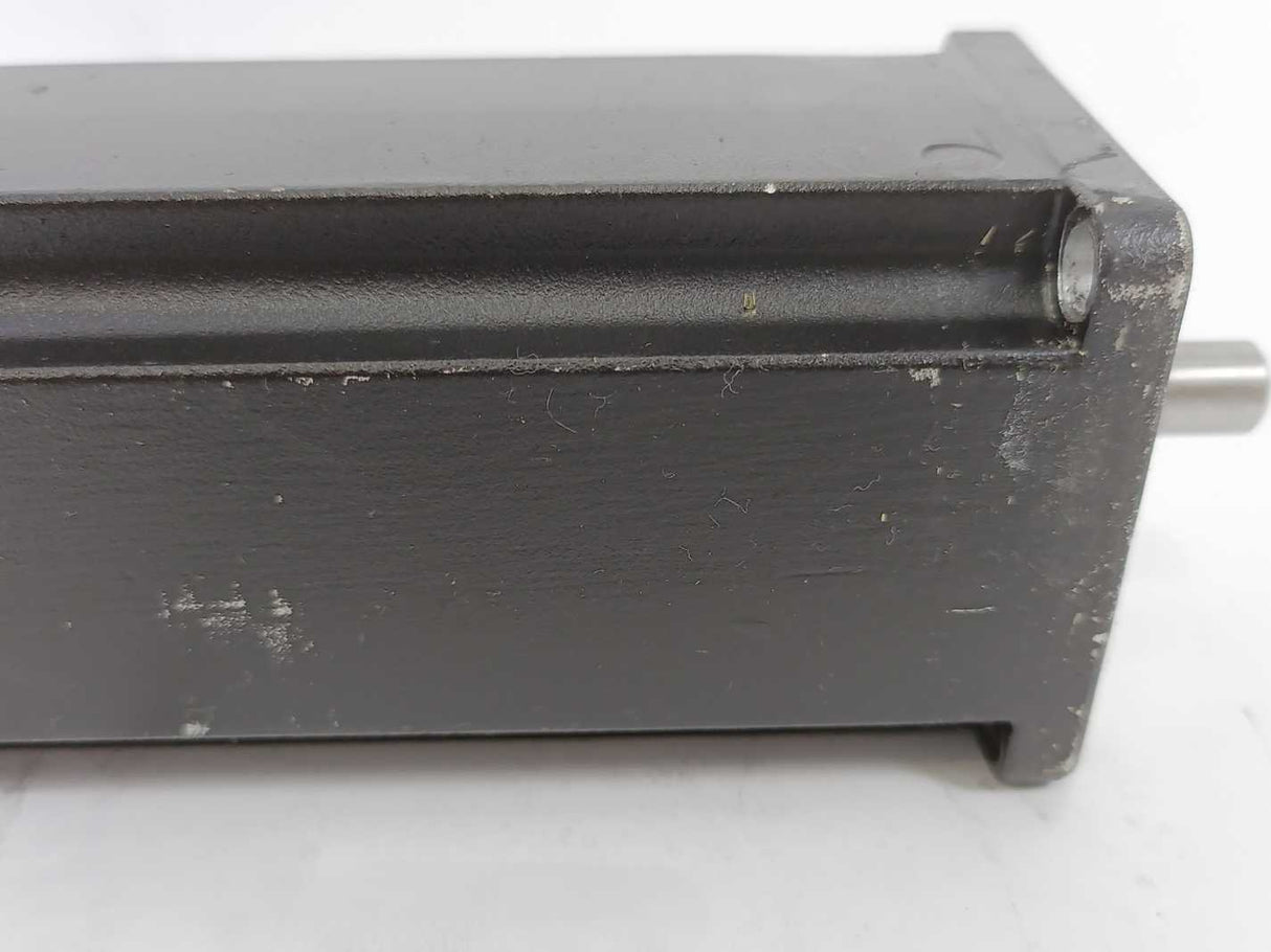 Rexroth R911288403 MKD025B-144-KG1-UN 3-Phase Synchronous PM Motor
