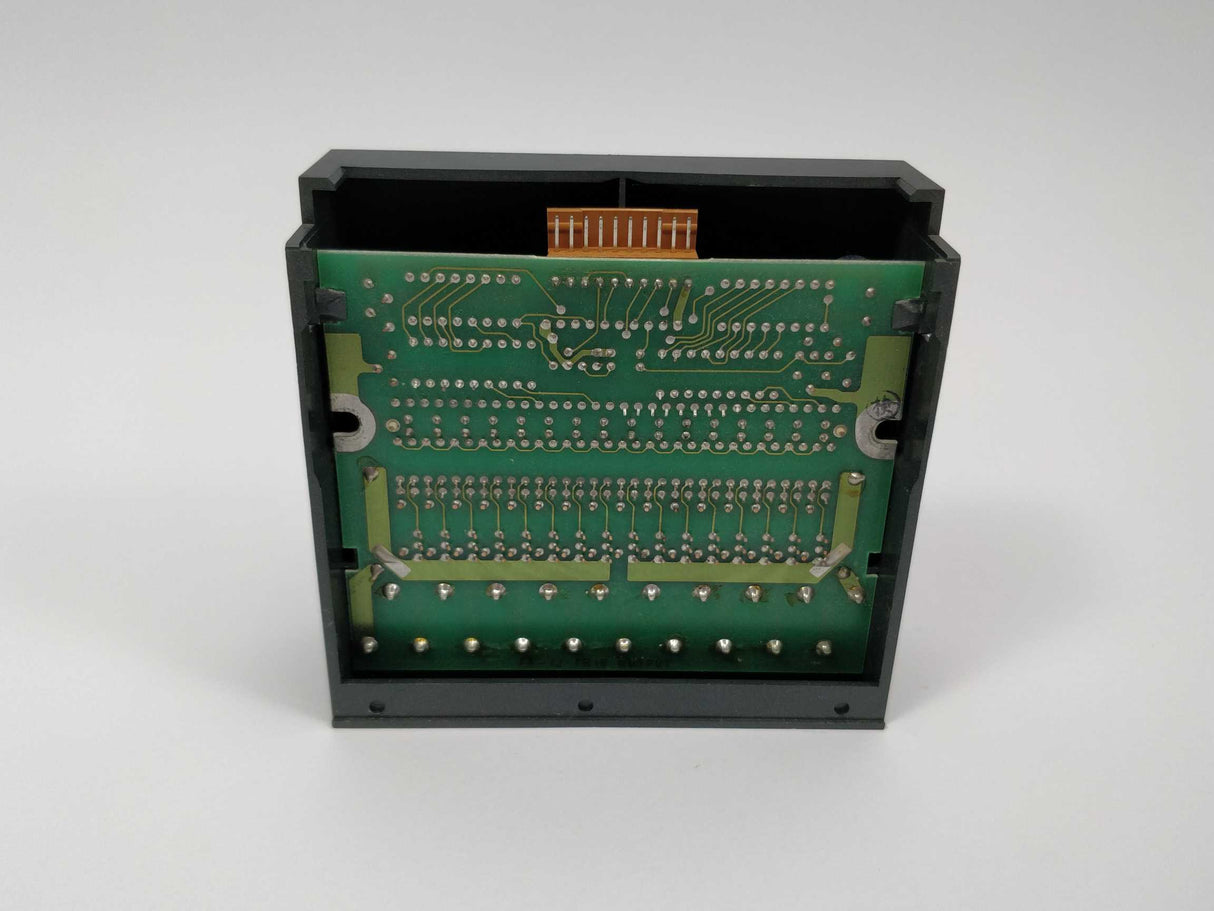 IDEC Corporation PFJ-T162 FA-1J 16-Tr. OUTPUT UNIT