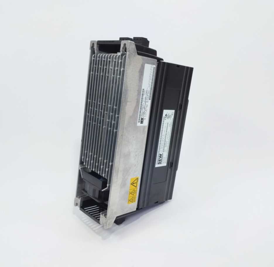 SEW-EURODRIVE  MDX61B0015-5A3-4-00 MOVIDRIVE Control Unit 08243492, red plastik missing