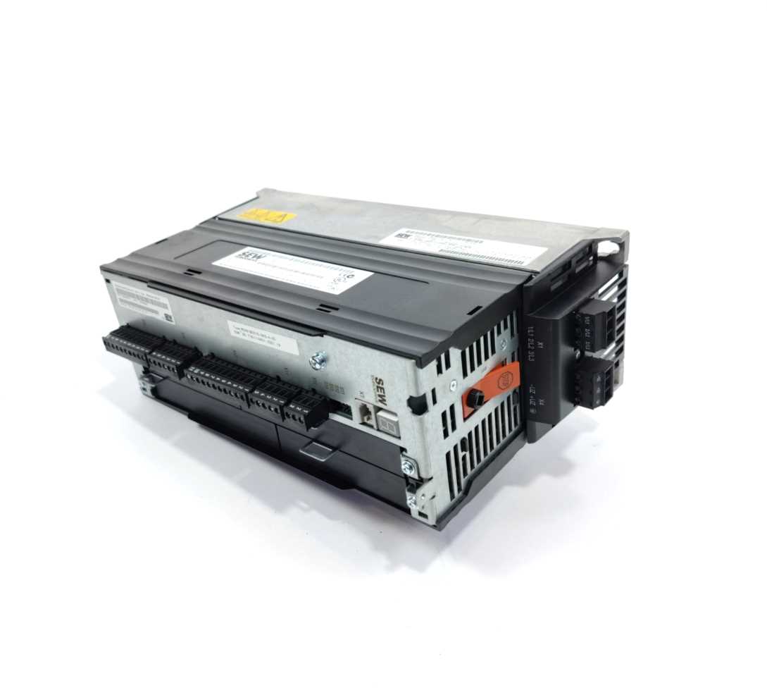 SEW-EURODRIVE  MDX61B0015-5A3-4-00 MOVIDRIVE Control Unit 08243492, red plastik missing