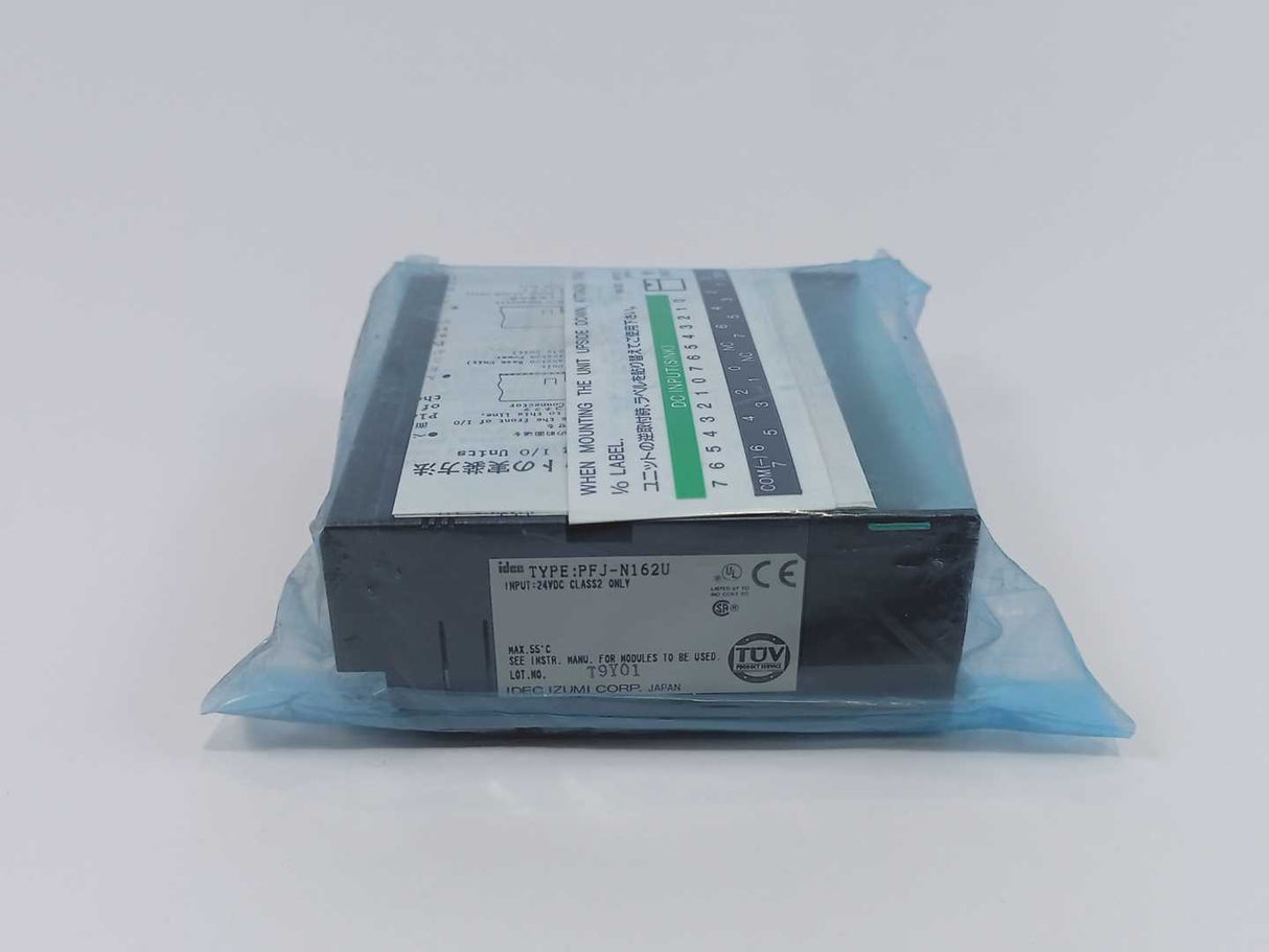 Idec Izumi Corp. PFJ-N162U FA-1J 16-DC Input Unit (SINK)