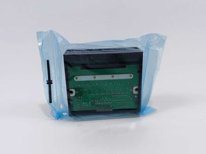 Idec PFJ-T081U FA-1J 8-Relay OUTPUT UNIT