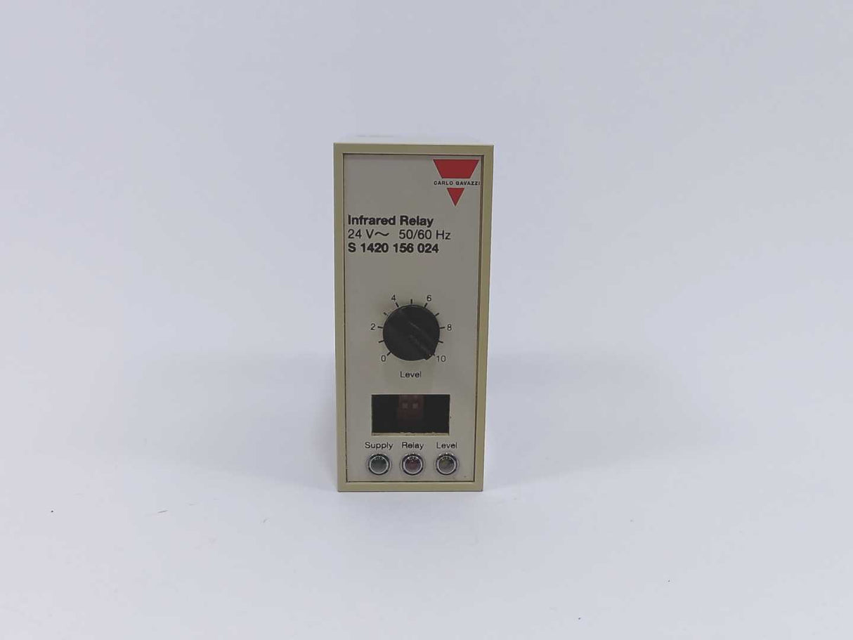 Carlo Gavazzi S 1420 156 024 Infrared Realy : 24 VAC , 50/60Hz