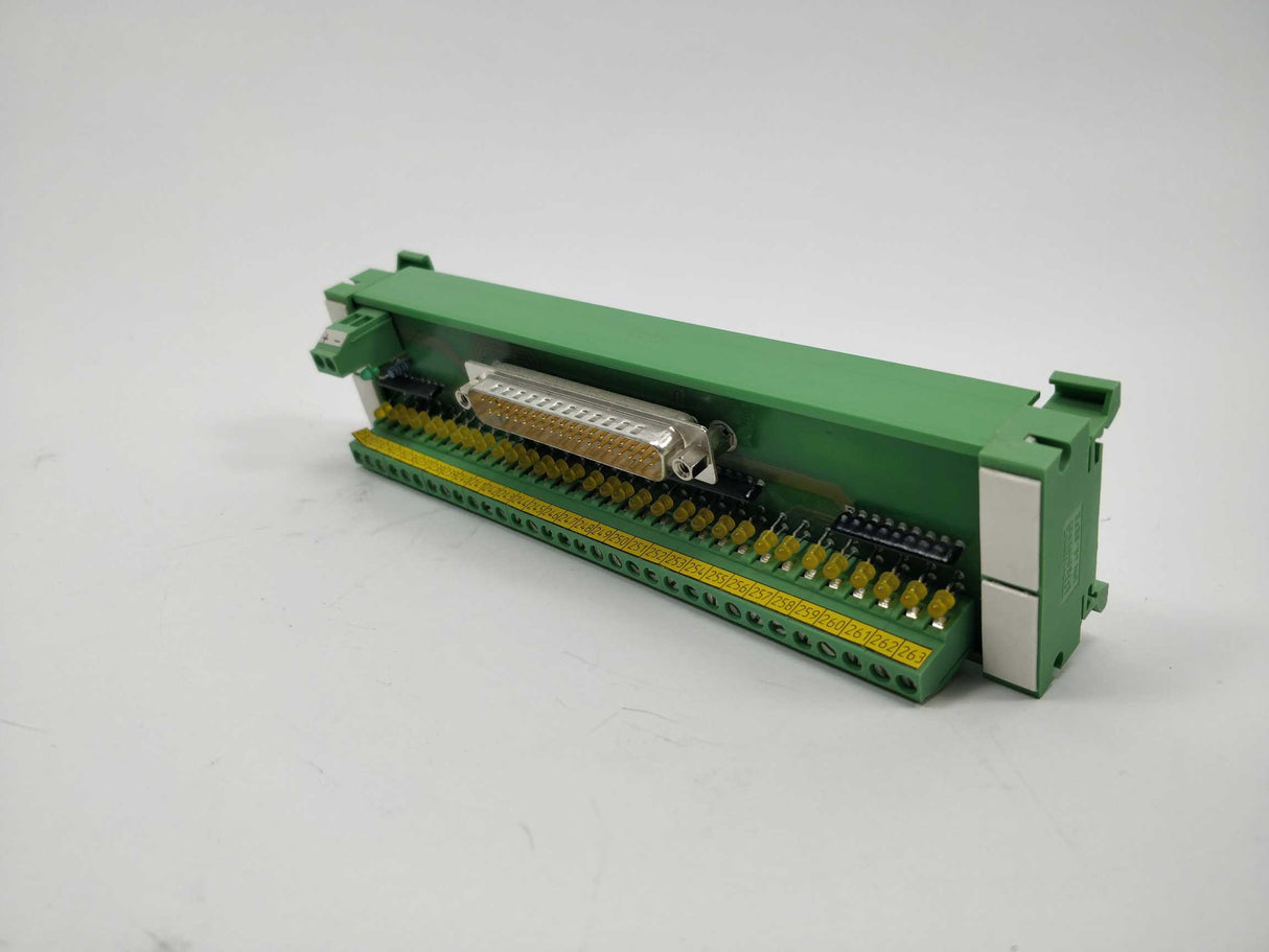Phoenix Contact UM 45-D37SUB/S/32LA/NUM UM 45-D37SUB/S/32LA/NUM Interface module. 2968331
