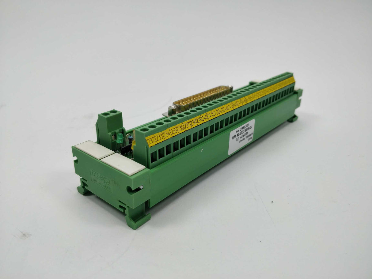 Phoenix Contact UM 45-D37SUB/S/32LA/NUM UM 45-D37SUB/S/32LA/NUM Interface module. 2968331
