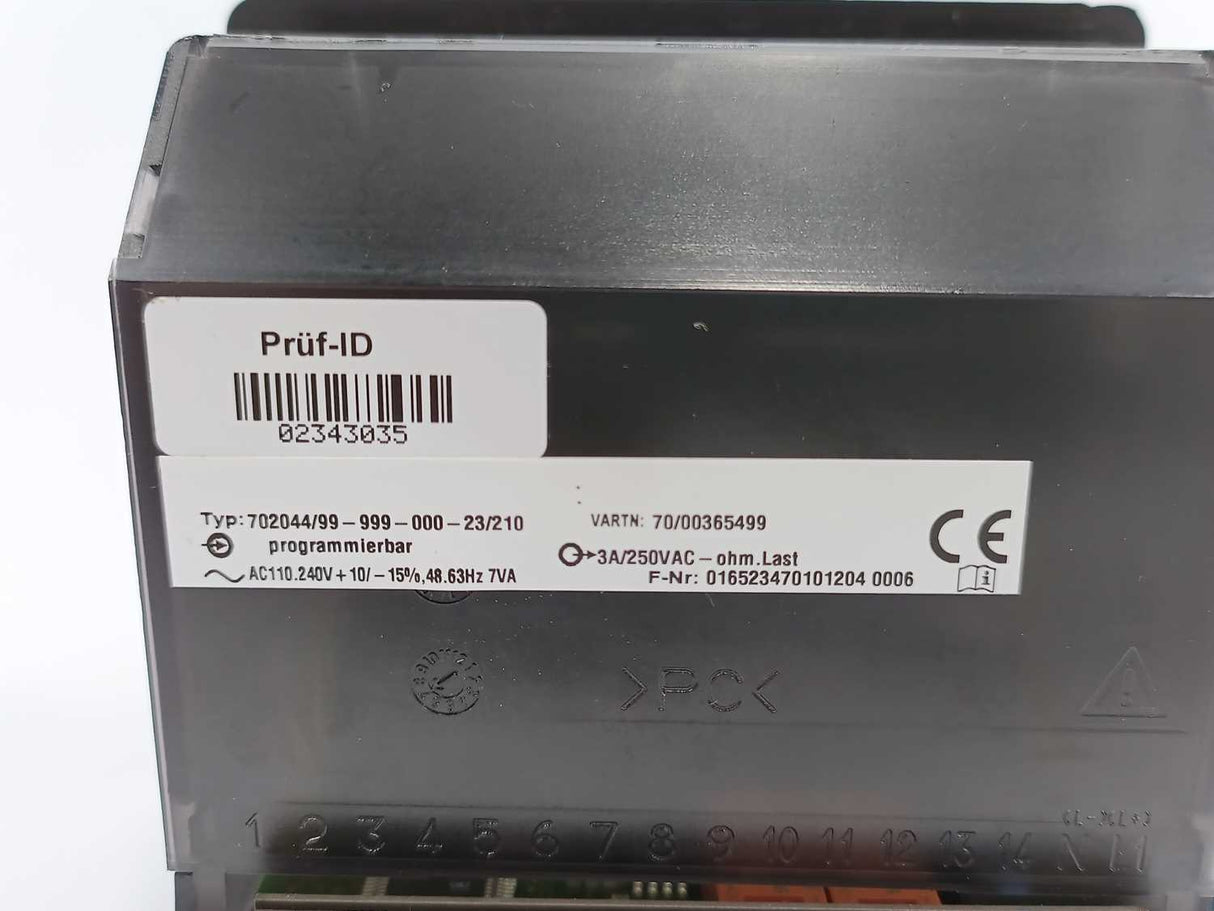 BVM 702044/99-999-000-23/210 Temperature Controller