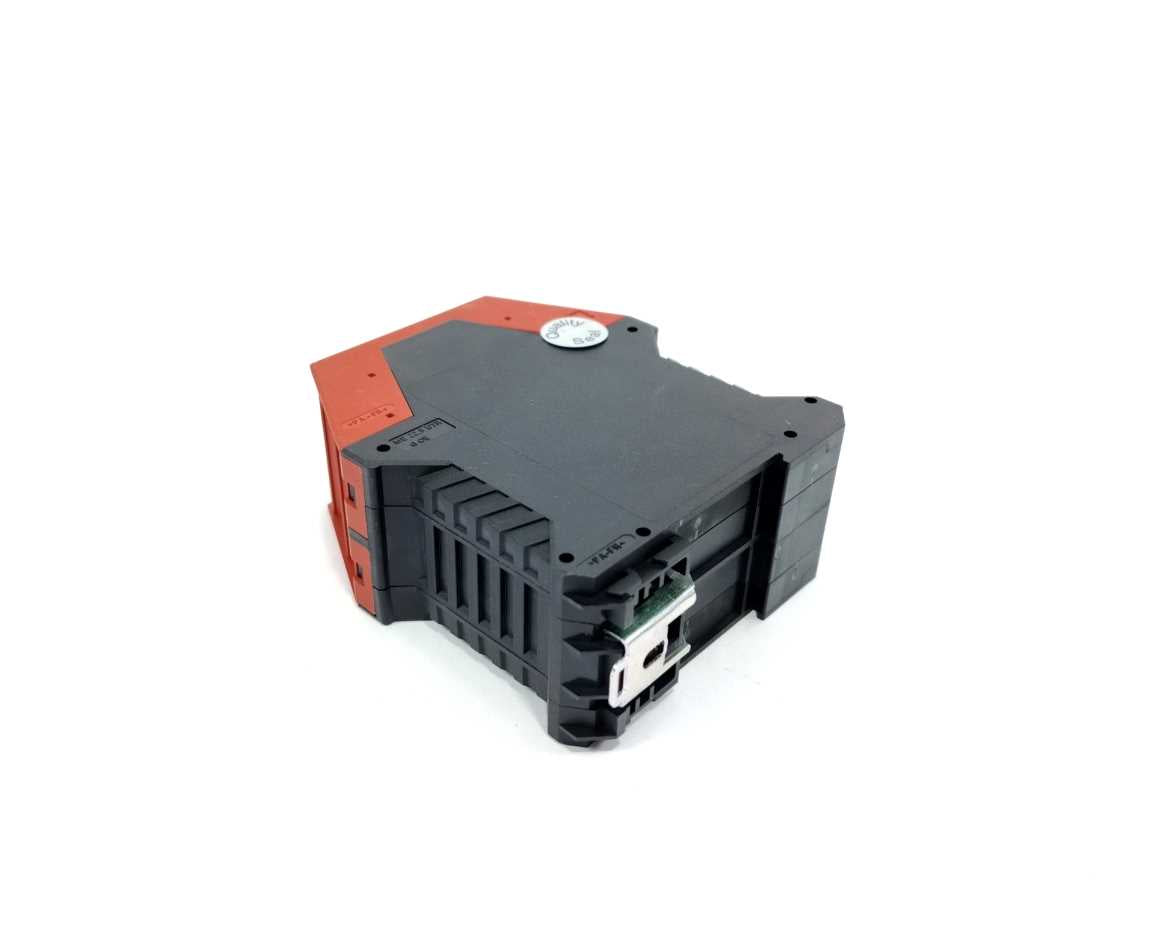 Schneider Electric XPSDME1132 Preventa Safety Relay