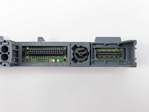 Siemens 6ES7134-6JD00-0CA1 Analog input module w/ 6ES7193-6BP00-0BA1