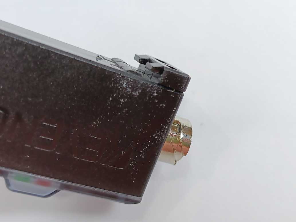 KEYENCE  FS2-60P Trimmer: Long detecting distance