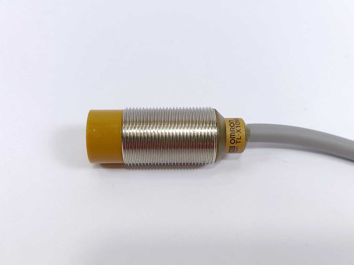 OMRON TL-X10MB1-GE Proximity Switch 12-24VDC 2M