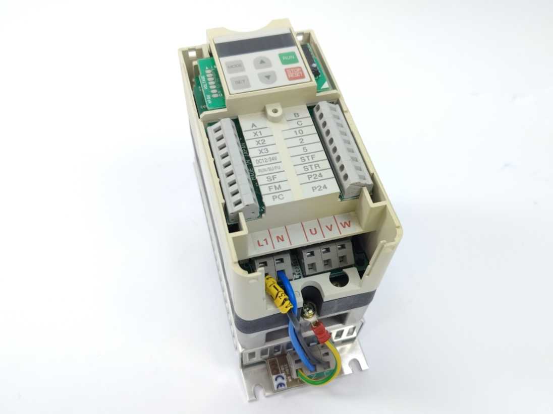 Mitsubishi Electric FR-U120S-N0.2K-EC Freqrol-U100 Variable Frequency Drive