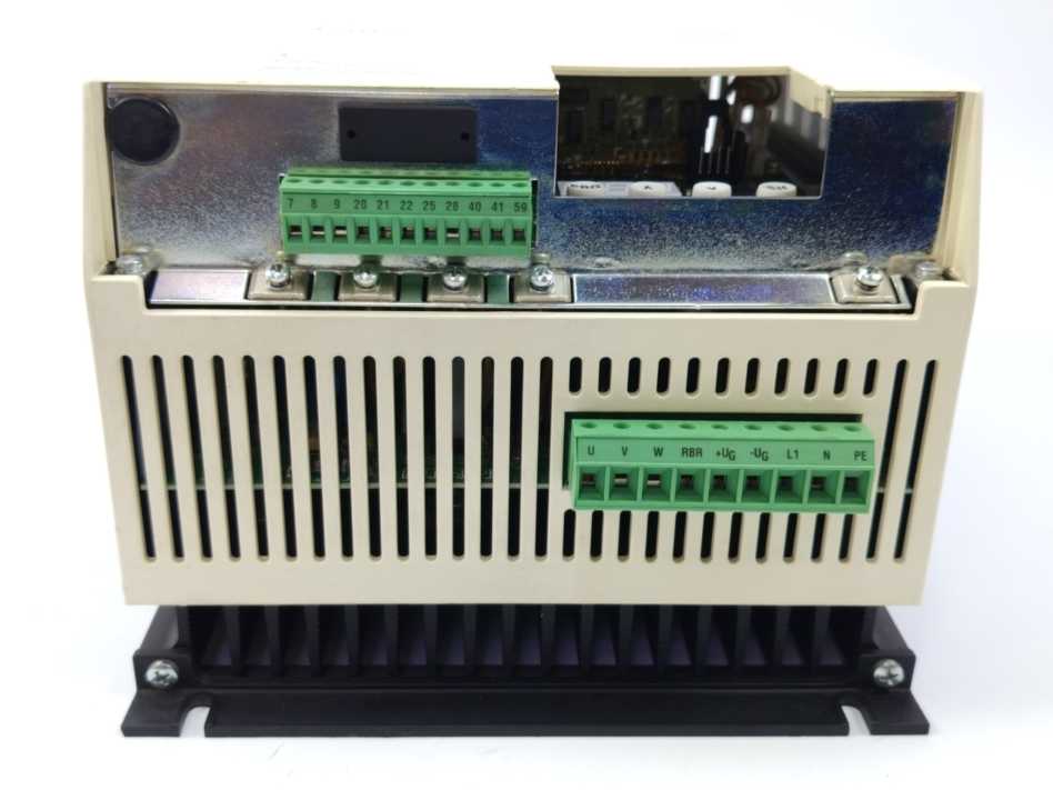 LENZE 00355567 8100 Series Frequency Inverter / AC Motor Drive