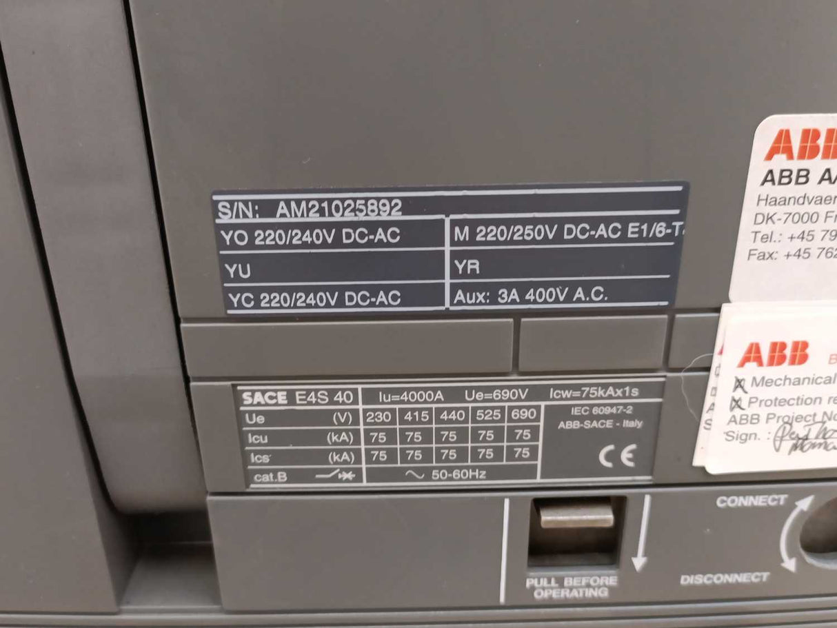 ABB 1SDA056805R1 Sace E4S 4000 PR122/P-LSIG In=4000A 3p W MP Circuit Breaker