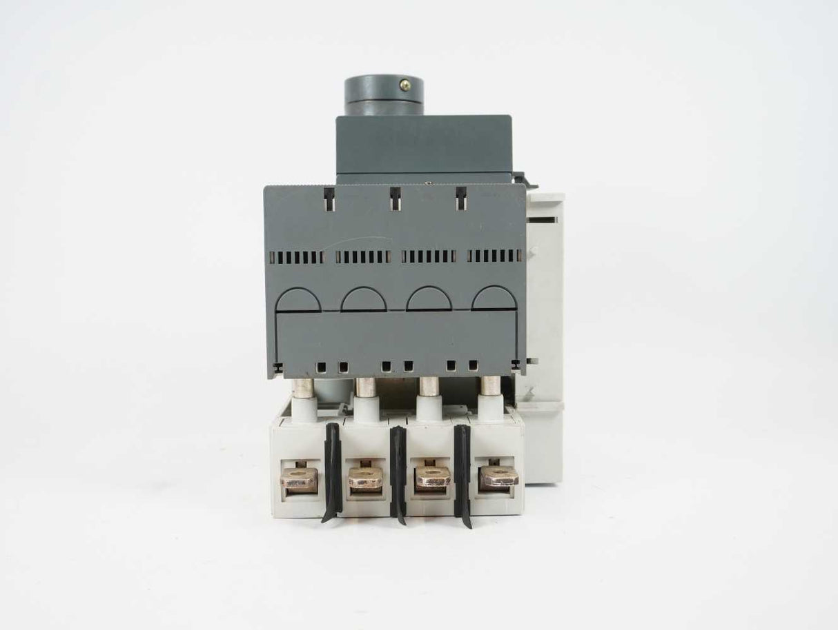 ABB 1SDA054065R1 T4H 250 PR222DS/P-LSI In=250 4p F F w/ Accessories