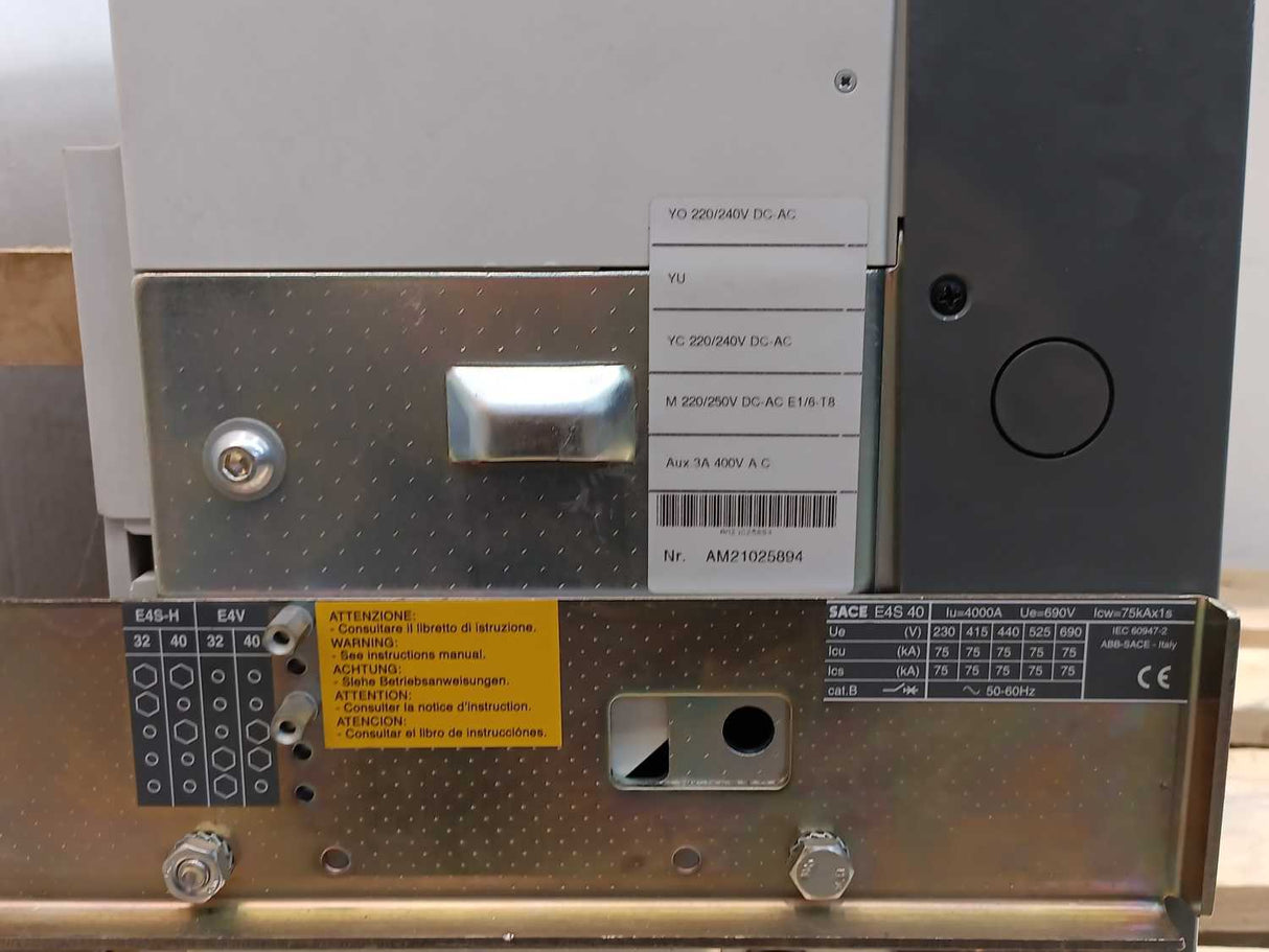 ABB 1SDA056805R1 Sace E4S 4000 PR122/P-LSIG In=4000A 3p W MP Circuit Breaker