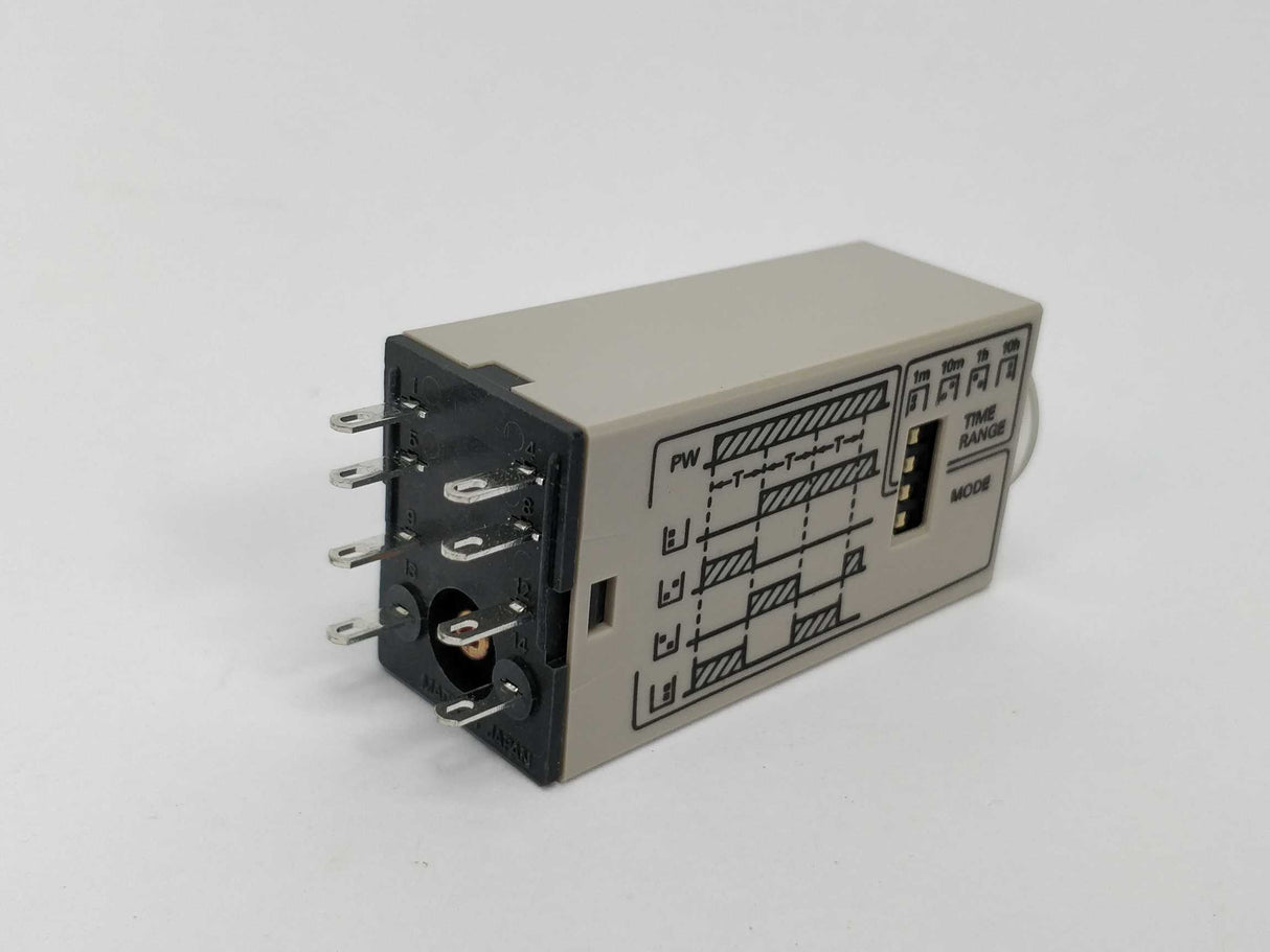 OMRON H3YN-21 Timer Relay 1m/10m/1h/10h