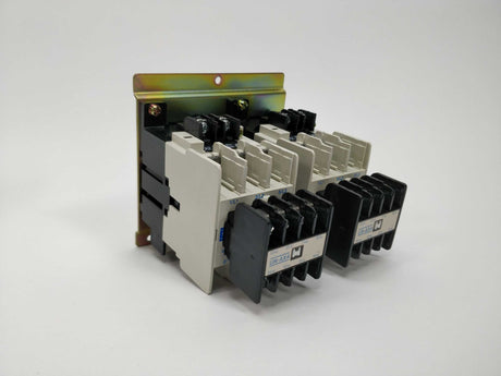 Mitsubishi S-N38, UN-AX4 Magnetic Contactor